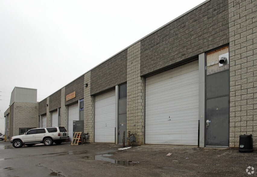 More Photos Of 86 Guided Ct, Toronto Warehouse For Lease