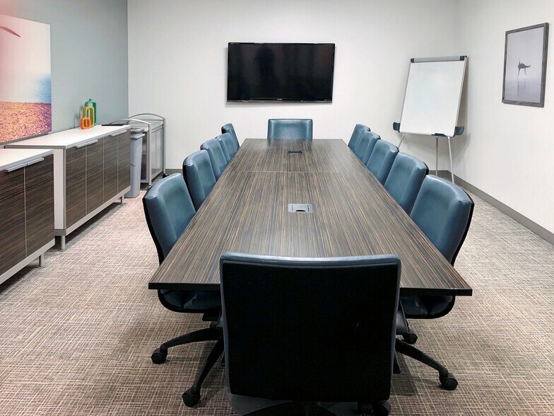 More Photos Of 1251 N Eddy St, South Bend Coworking Space