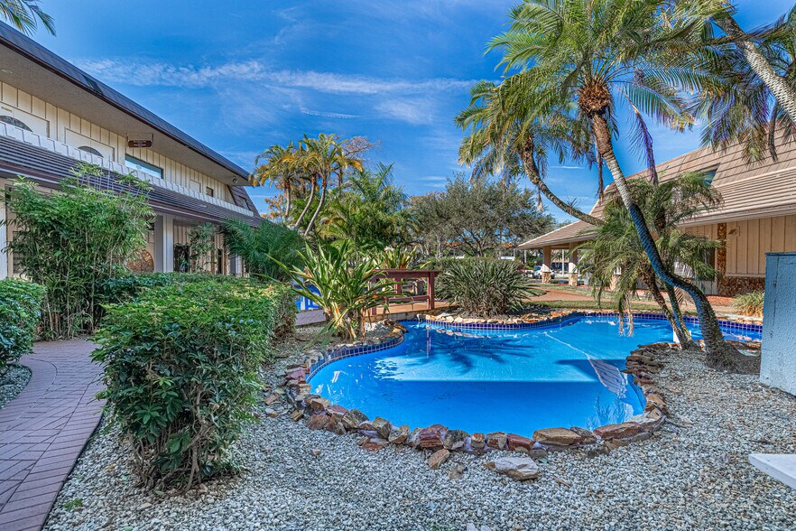 More Photos Of 2929 N University Dr, Coral Springs Medical For Sale