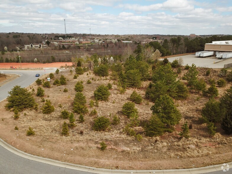 More Photos Of 0 15th Ave SE, Hickory Land For Sale