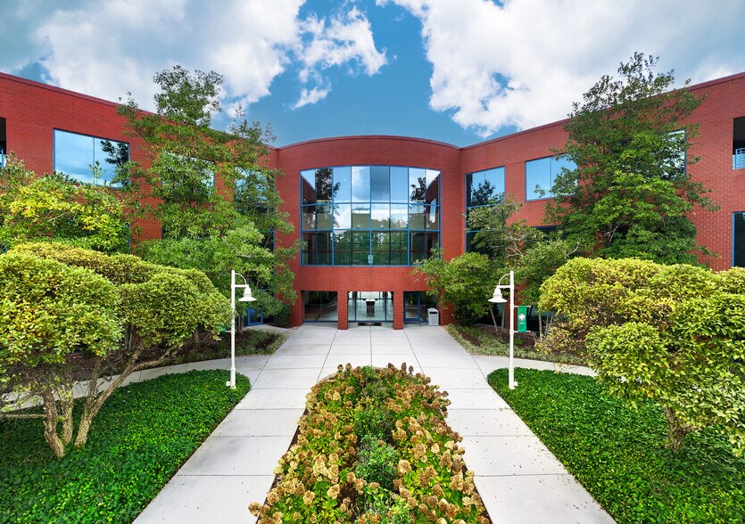 More Photos Of 1225 E Weisgarber Rd, Knoxville Office For Lease