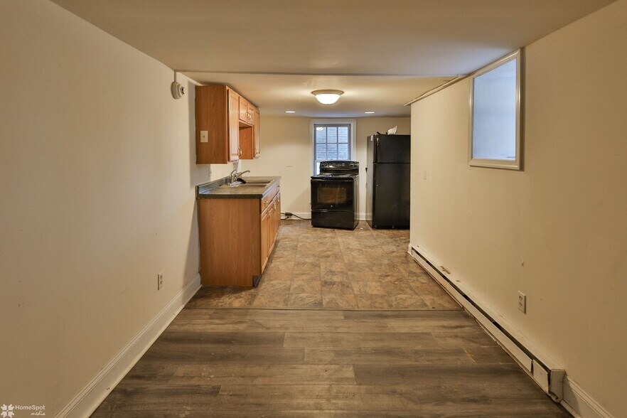 More Photos Of 38 W Central Ave, Bangor Apartments For Sale