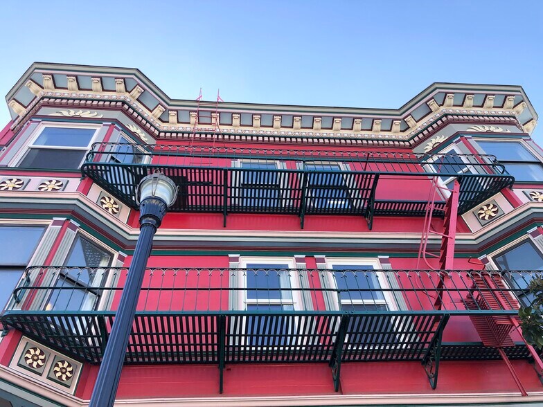 More Photos Of 1659-1665 Haight St, San Francisco Hotel For Lease