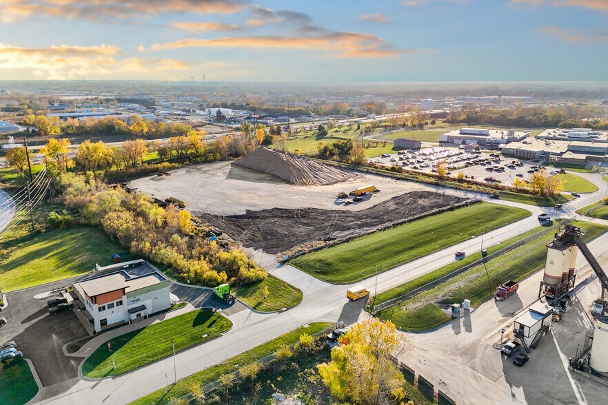 More Photos Of 2069 NE 51st Pl, Des Moines Land For Lease