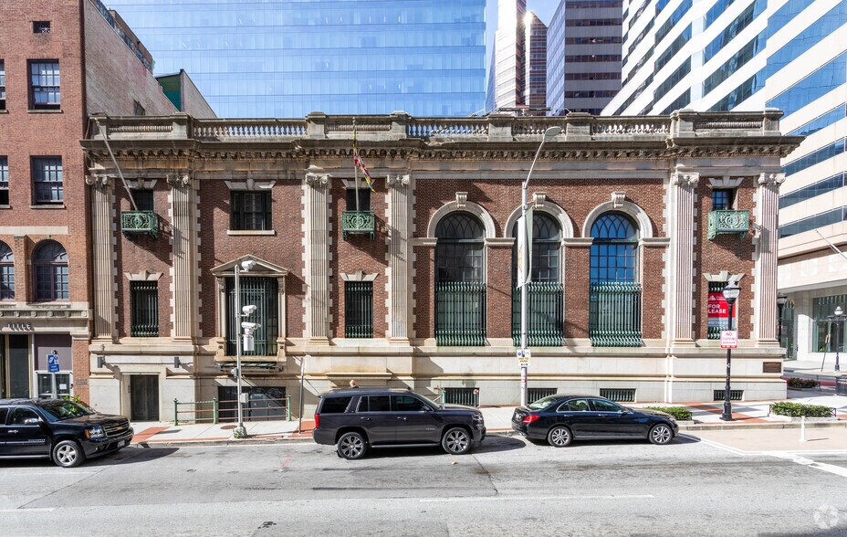 More Photos Of 135 E Baltimore St, Baltimore Restaurant For Lease