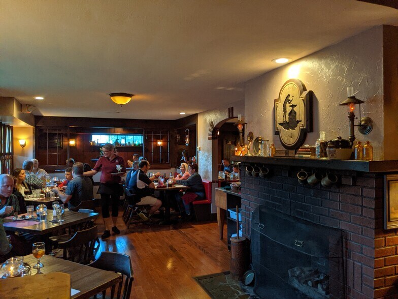 More Photos Of 171 Main St, Monroe Restaurant For Sale