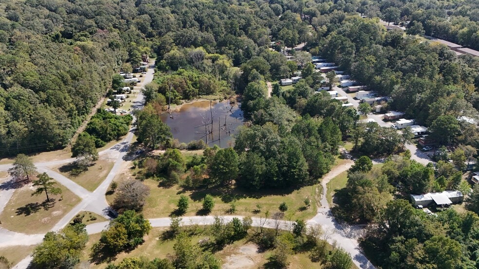 More Photos Of 114 Trailer Park Dr, Macon-Bibb Manufactured Housing Mobile Home Park For Sale