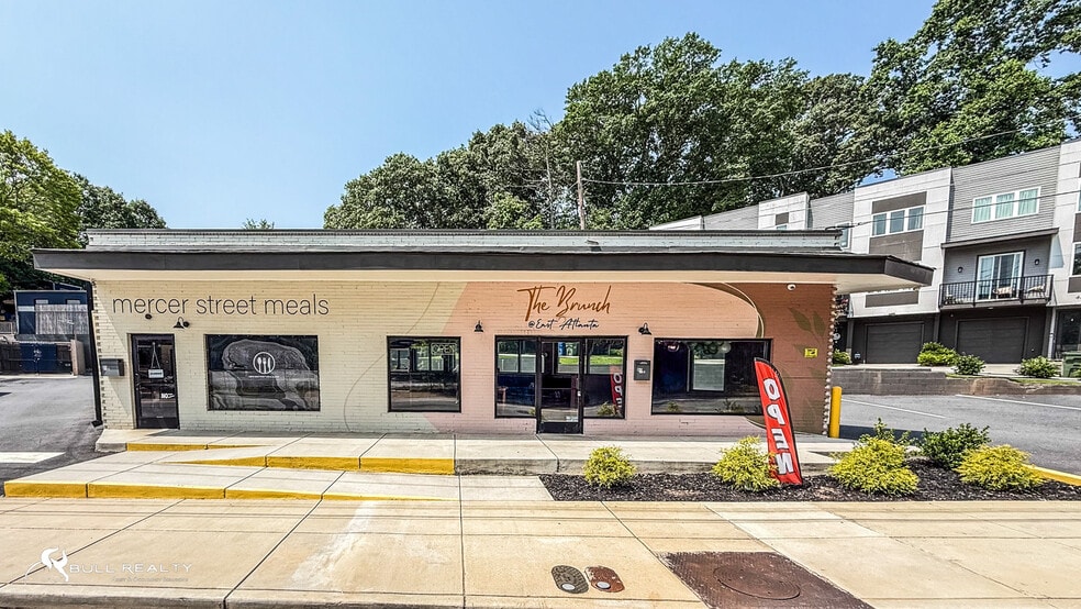More Photos Of 845 Flat Shoals Ave SE, Atlanta Freestanding For Lease