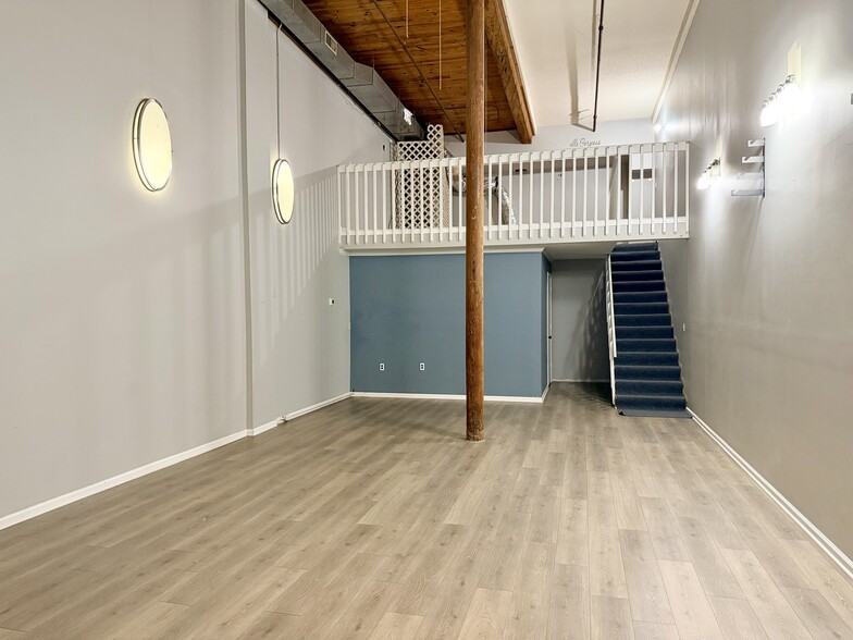 More Photos Of 1 Buffalo Ave, Concord Loft Creative Space For Sale
