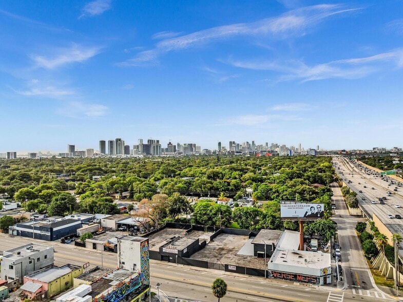 More Photos Of 570 NW 54th St, Miami Auto Repair For Lease