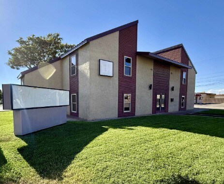 Primary Photo Of 715 10th St, Alamogordo Office For Sale