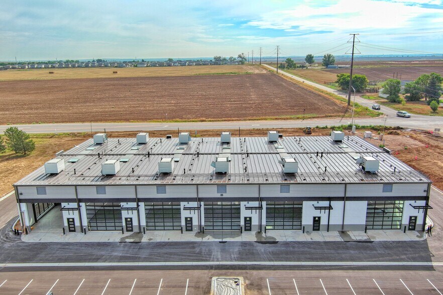 More Photos Of 168 Miller Dr, Dacono Flex For Lease