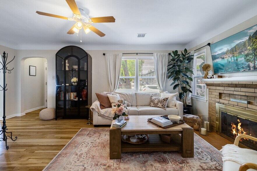 More Photos Of 263 Cheney St, Reno Multifamily For Sale