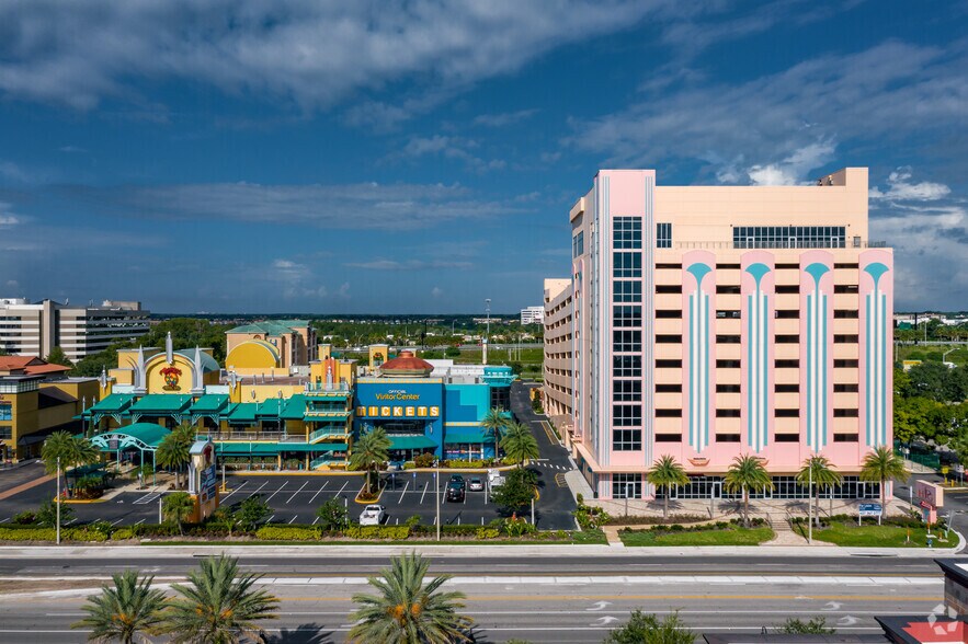 More Photos Of 8050 International Dr, Orlando Parking Garage For Lease