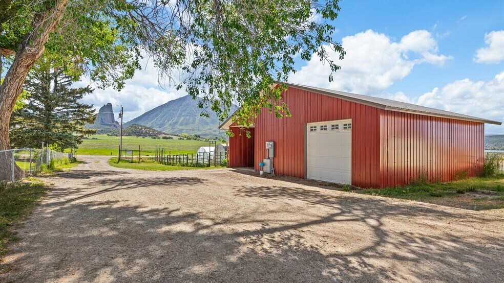 More Photos Of 41990 Cottonwood Creek Rd, Crawford Apartments For Sale