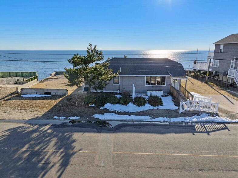 More Photos Of 102 Delaware ave, Fortescue Restaurant For Sale