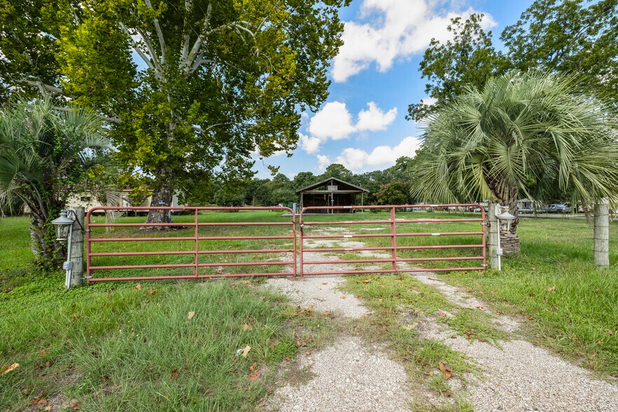 More Photos Of Gosling, Spring Land For Sale