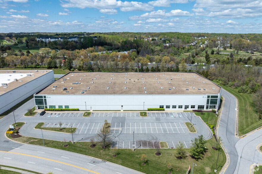 More Photos Of 7091 Troy Hill Dr, Elkridge Warehouse For Lease