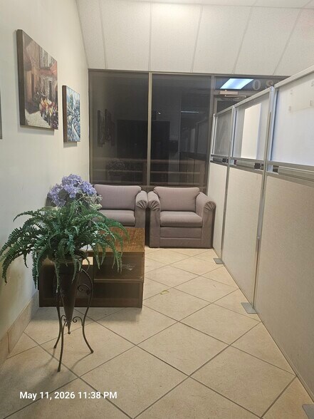 More Photos Of 1720 S Edmonds Ln, Lewisville Office For Lease