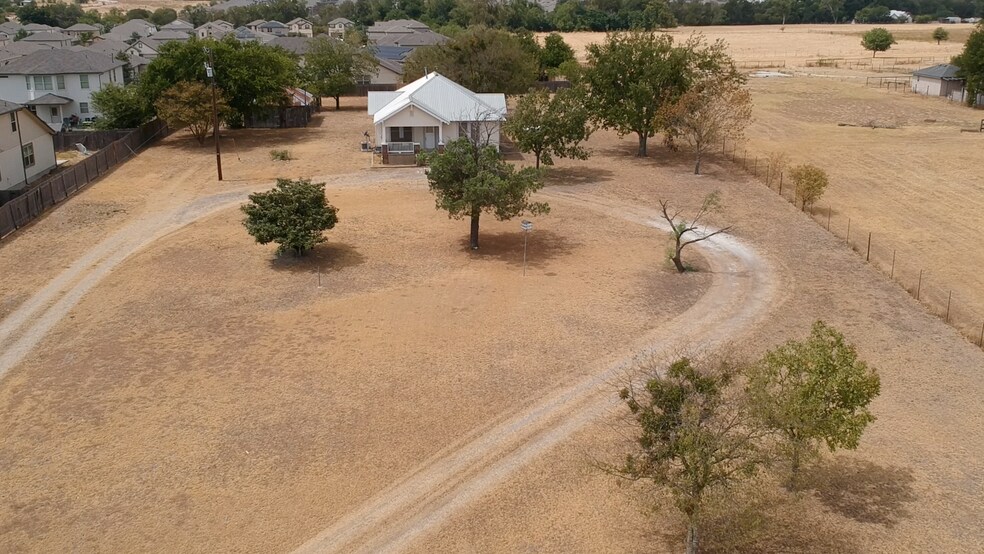 More Photos Of 8076 County Road 110, Round Rock Land For Sale