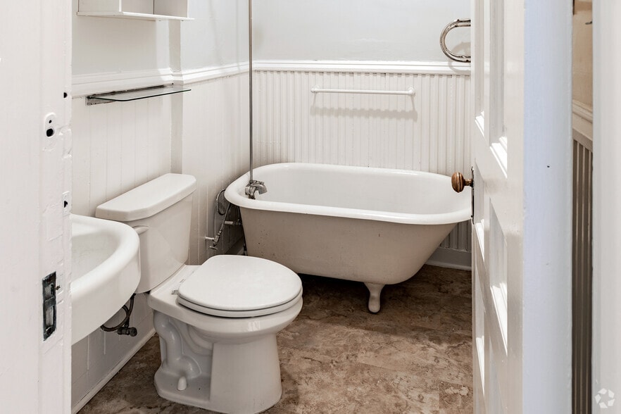 More Photos Of 1009 Park Ave, Minneapolis Apartments For Sale