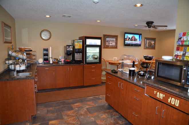 More Photos Of 2326 Highway 53, International Falls Hotel For Sale