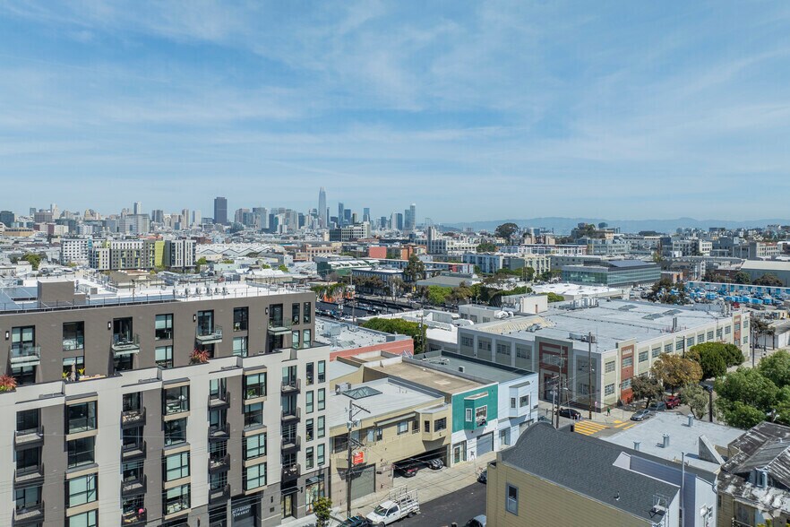 More Photos Of 3260 19th St, San Francisco Showroom For Lease