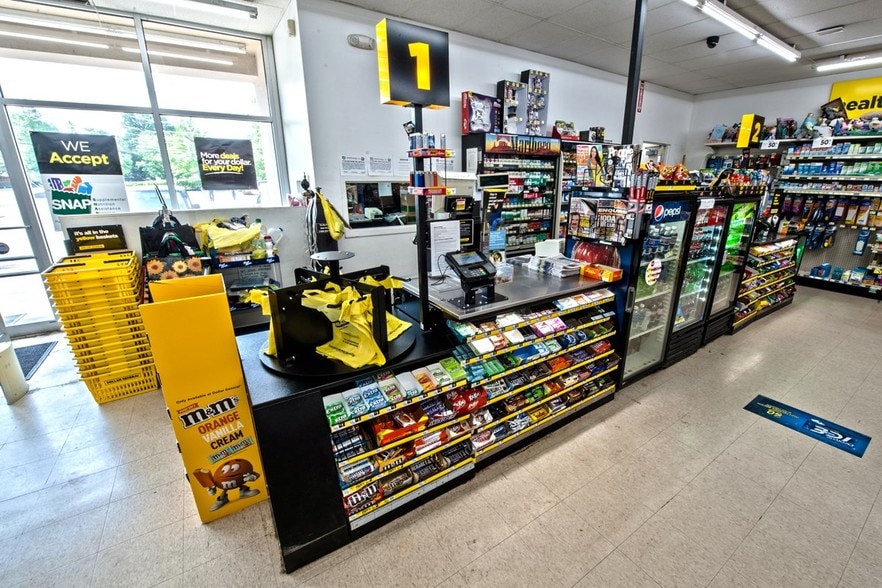 More Photos Of 795 Lafayette Rd, Medina Freestanding For Sale