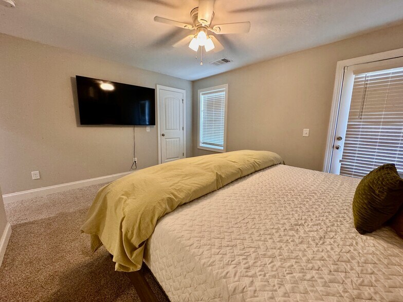 More Photos Of 202 Narr Weg, Helen Apartments For Sale