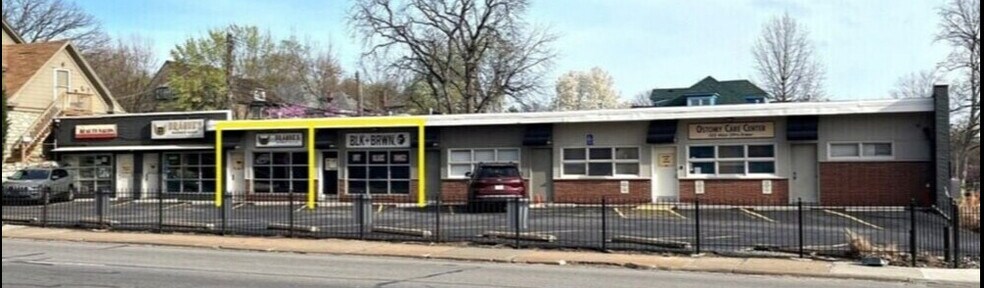 More Photos Of 100-108 W 39th St, Kansas City Storefront Retail Office For Lease