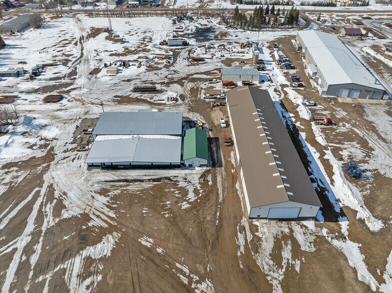 More Photos Of 50101 Highway 52 N, Kenmare Warehouse For Sale