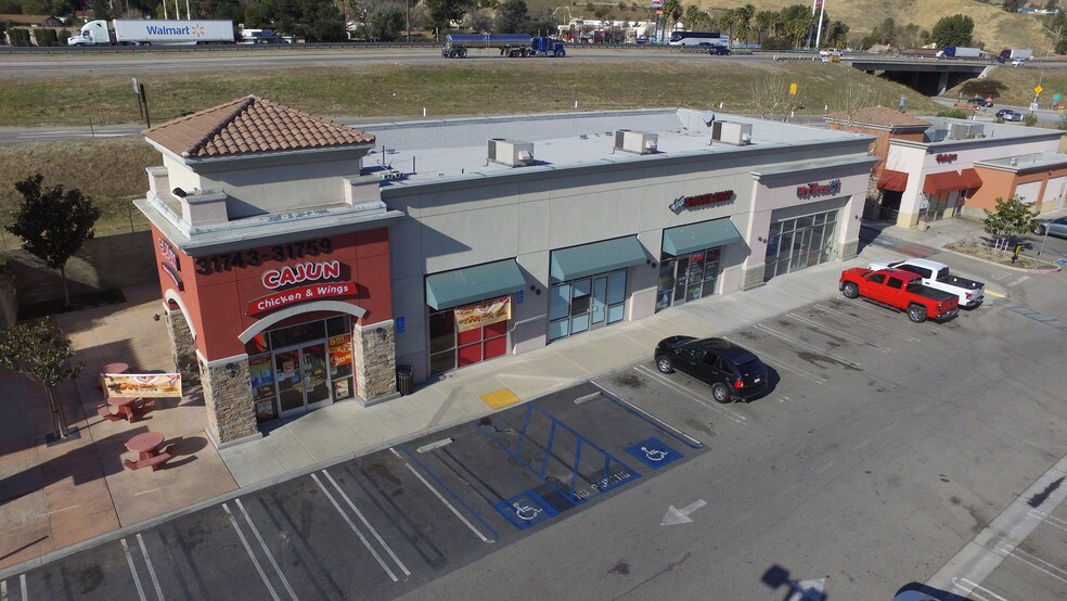 More Photos Of Castaic Rd @ SWC Castaic Rd & Lake Hughes Rd, Castaic Unknown For Sale