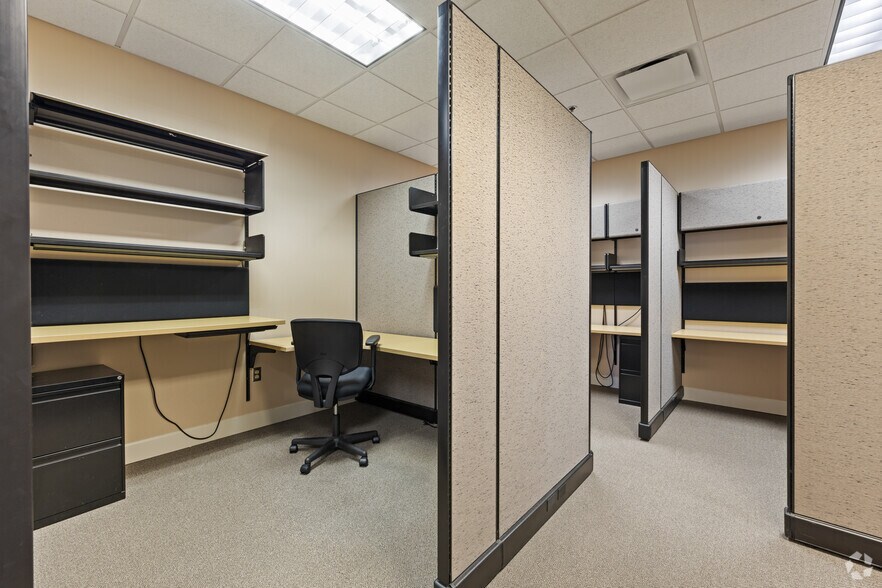 More Photos Of 3664 Coolidge Ct, Tallahassee Office For Lease
