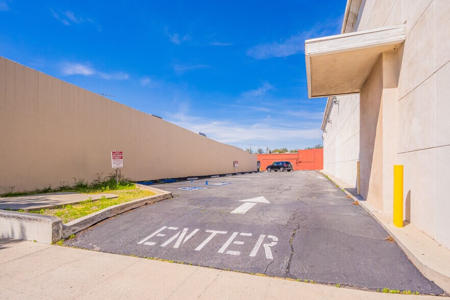 More Photos Of 199 N 2nd Ave, Upland Freestanding For Sale