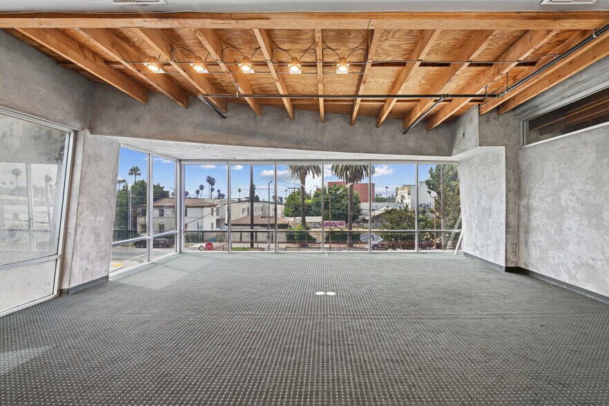 More Photos Of 6735 Selma Ave, Hollywood Loft Creative Space For Sale