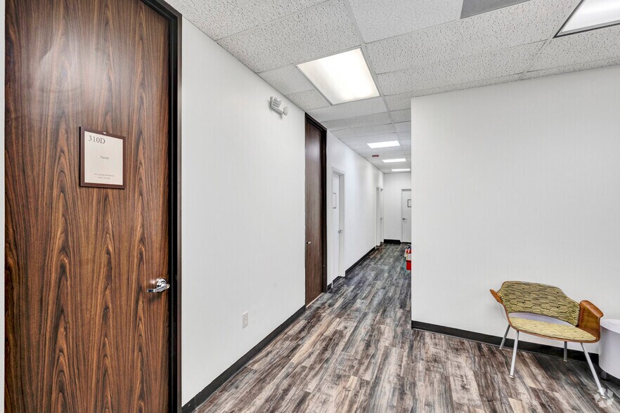 More Photos Of 213 W Southmore Ave, Pasadena Coworking Space