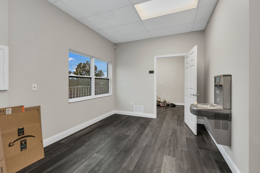 More Photos Of 2421 Shreve St, Punta Gorda Office For Lease