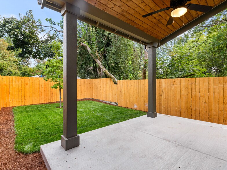 More Photos Of , Portland Multifamily For Sale