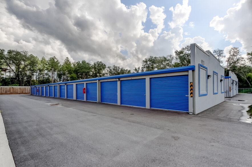 More Photos Of 921 E Norvell Bryant Hwy, Hernando Self Storage For Sale