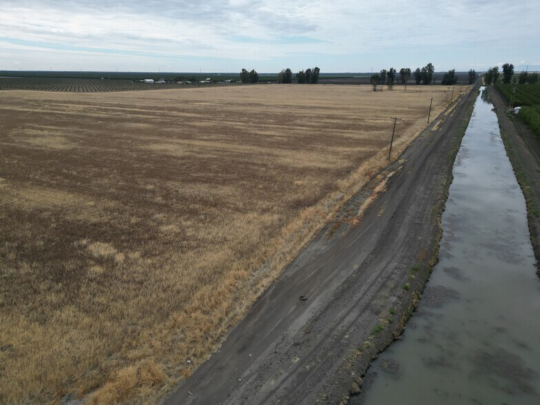 More Photos Of 8830 S Sonoma Ave, Tranquillity Land For Sale