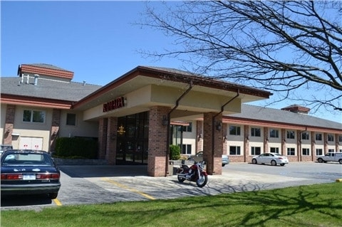 More Photos Of 3325 Davenport Ave, Saginaw Hotel For Sale