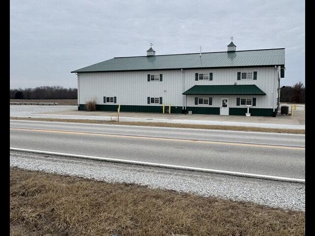 More Photos Of 11575 IL-9, Good Hope Industrial For Sale
