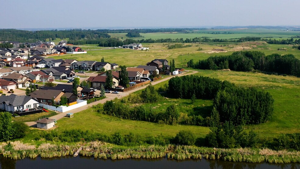 More Photos Of 6740 Cedar Way, Innisfail Land For Sale