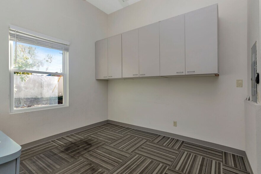 More Photos Of 1201 S Myrtle Ave, Clearwater Medical For Sale