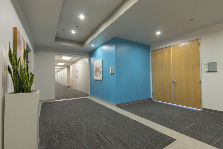 More Photos Of 690 Otay Lakes Rd, Chula Vista Medical For Lease