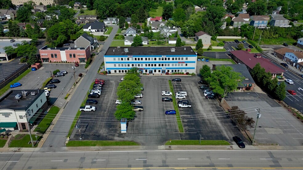 More Photos Of 1111 Van Voorhis Rd, Morgantown Medical For Lease