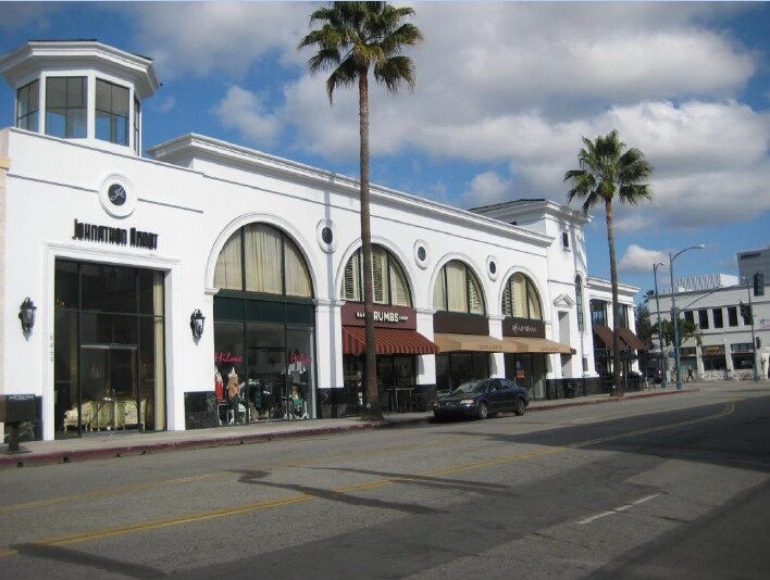 More Photos Of 9455-9469 S Santa Monica Blvd, Beverly Hills Storefront For Lease