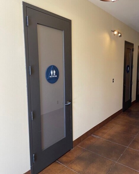 More Photos Of 1080 Fulton Ln, Saint Helena Office For Lease