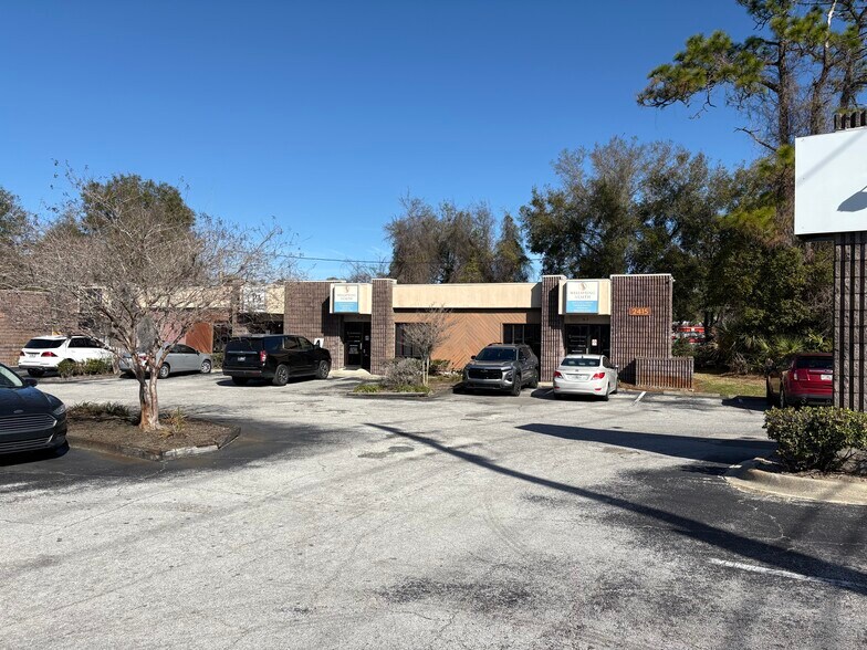More Photos Of 2415 S Volusia Ave, Orange City Medical For Sale
