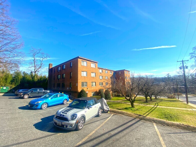 More Photos Of 3901 53rd St, Bladensburg Apartments For Sale